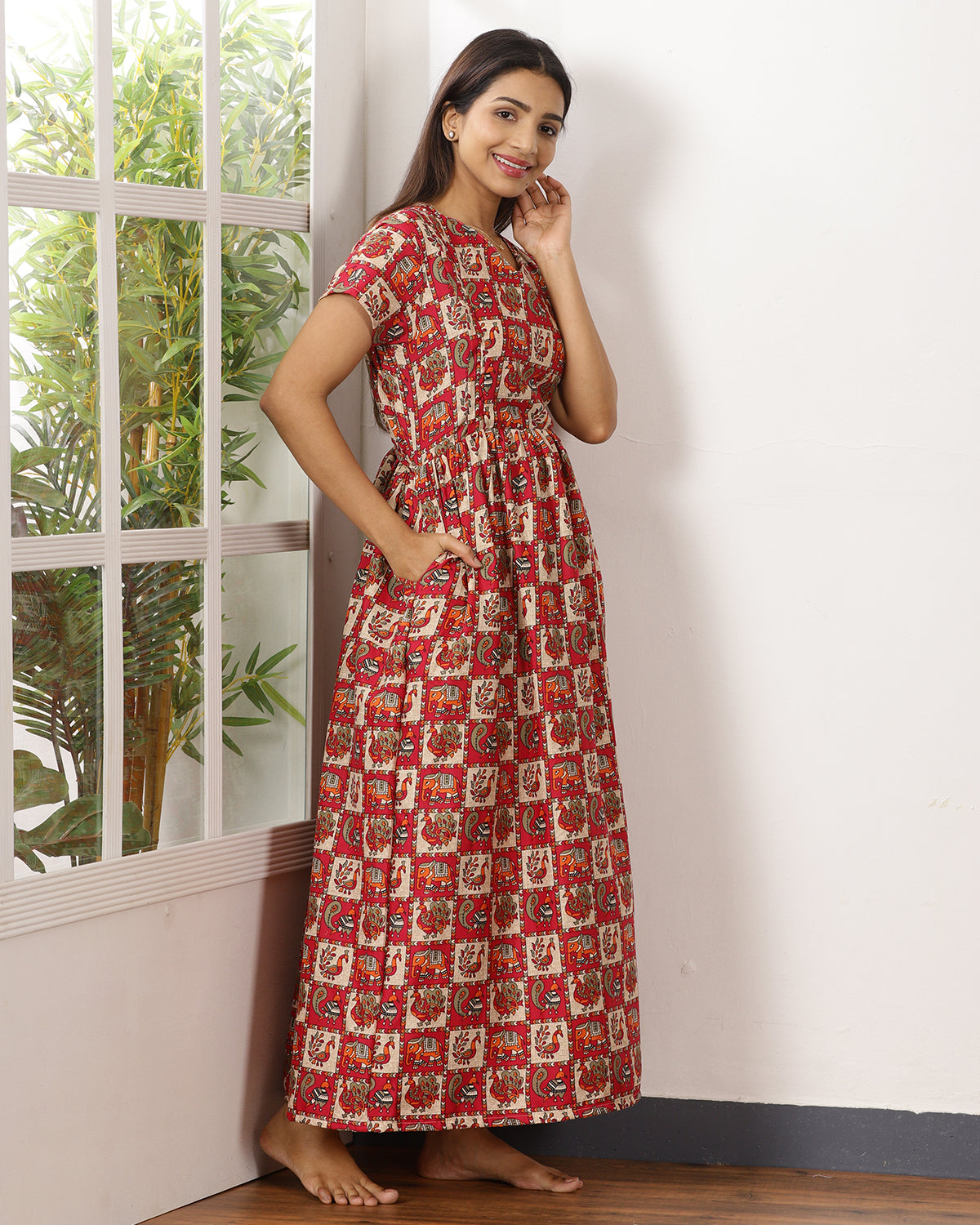 Mayil_V1 Feeding Night Maxi