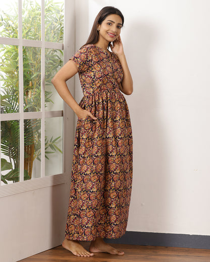 Mytra_V2 Feeding Night Maxi