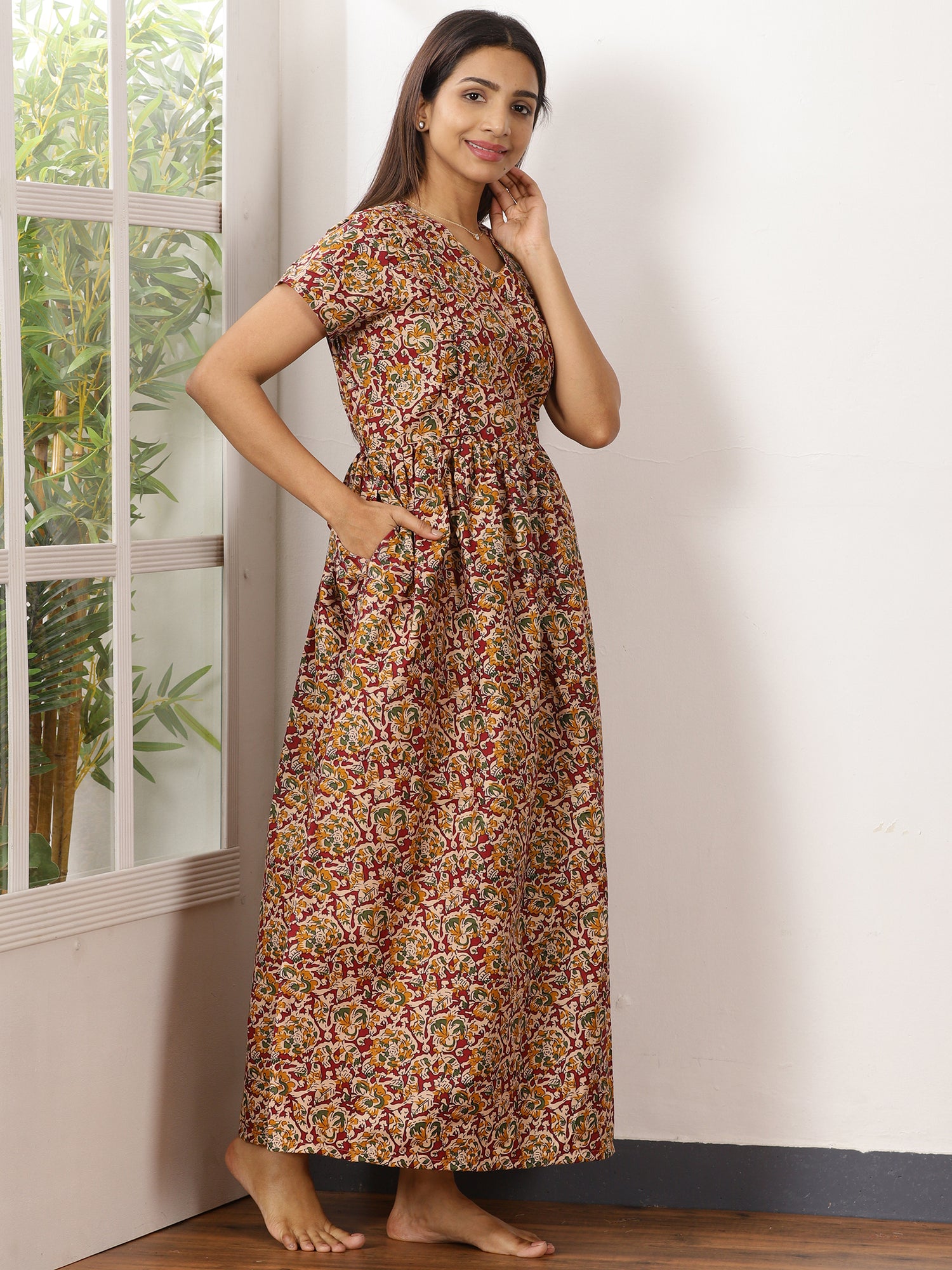 Nidhi_V1 Feeding Night Maxi