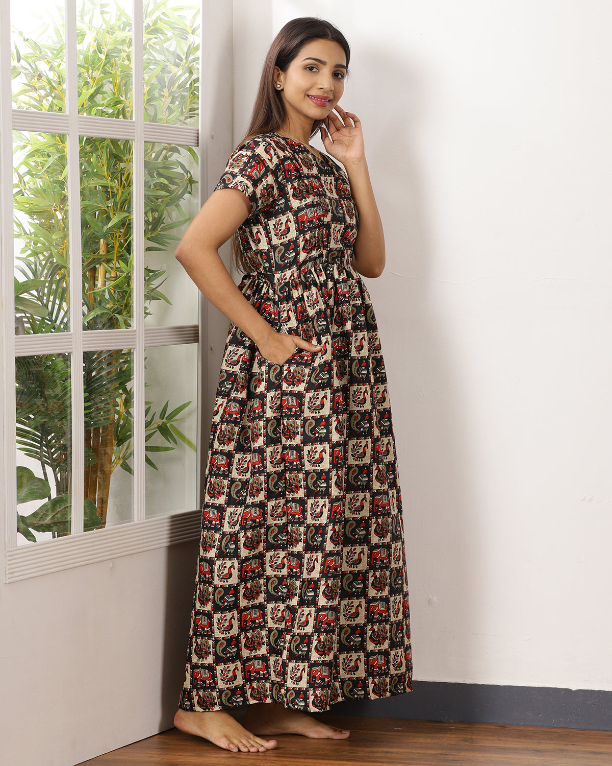 Mayil_V3 Feeding Night Maxi