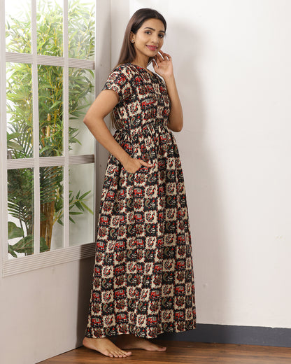 Mayil_V3 Feeding Night Maxi