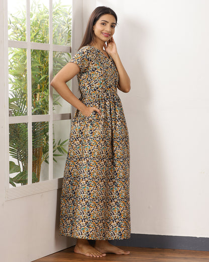 Nidhi_V3 Feeding Night Maxi