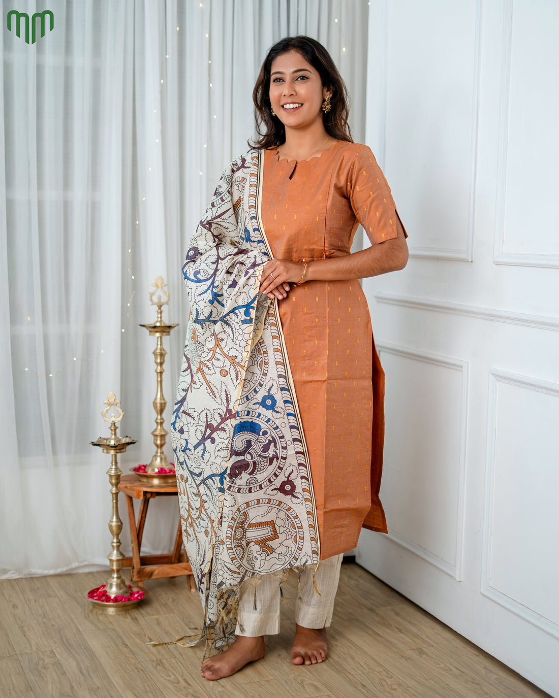 Sundari_V2 Maternity Kurti Set