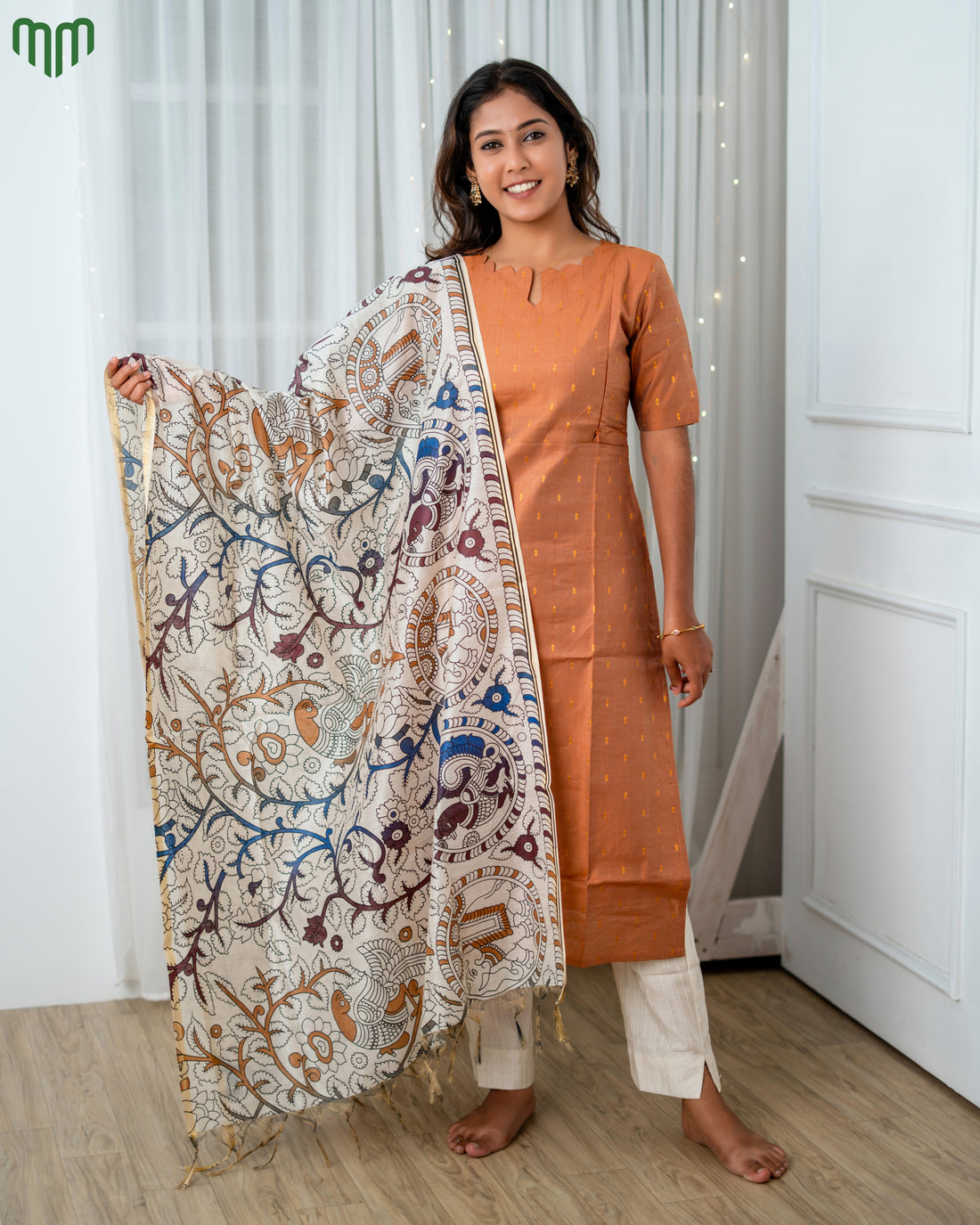 Sundari_V2 Maternity Kurti Set