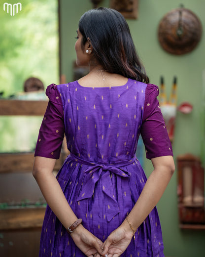 Kundhavai Maternity Maxi