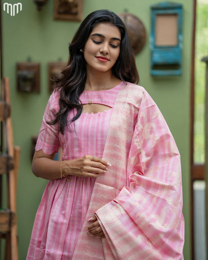 Banaras_V2 Maternity Maxi