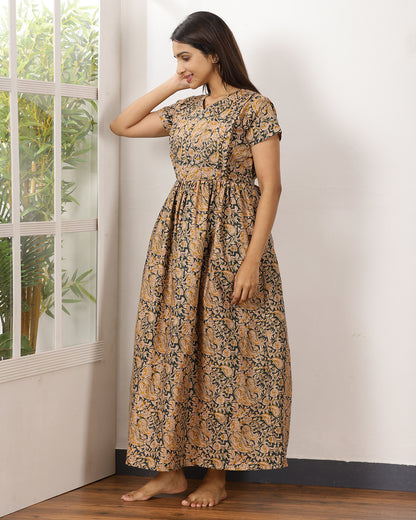 Rangoli_V3 Feeding Night Maxi