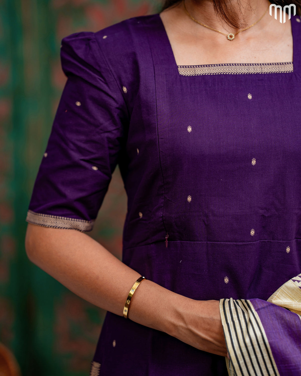 Vedhika_V2 Maternity Kurti Set