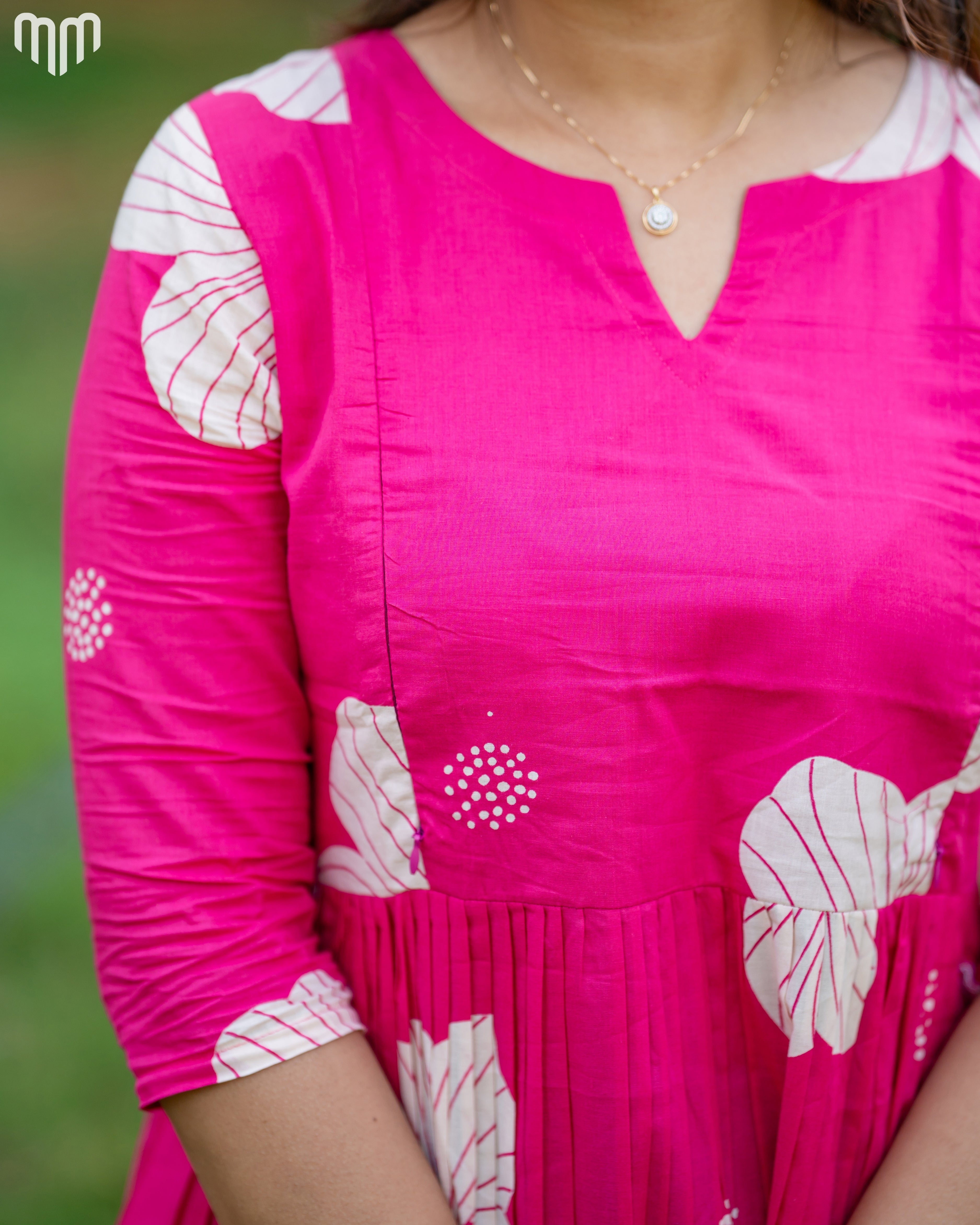 Pink_Juhi Feeding Crop Top
