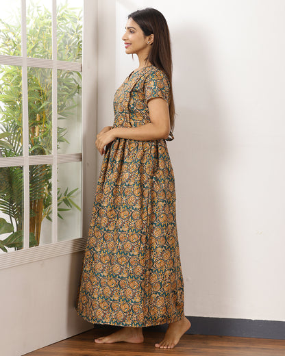 Mytra_V3 Feeding Night Maxi