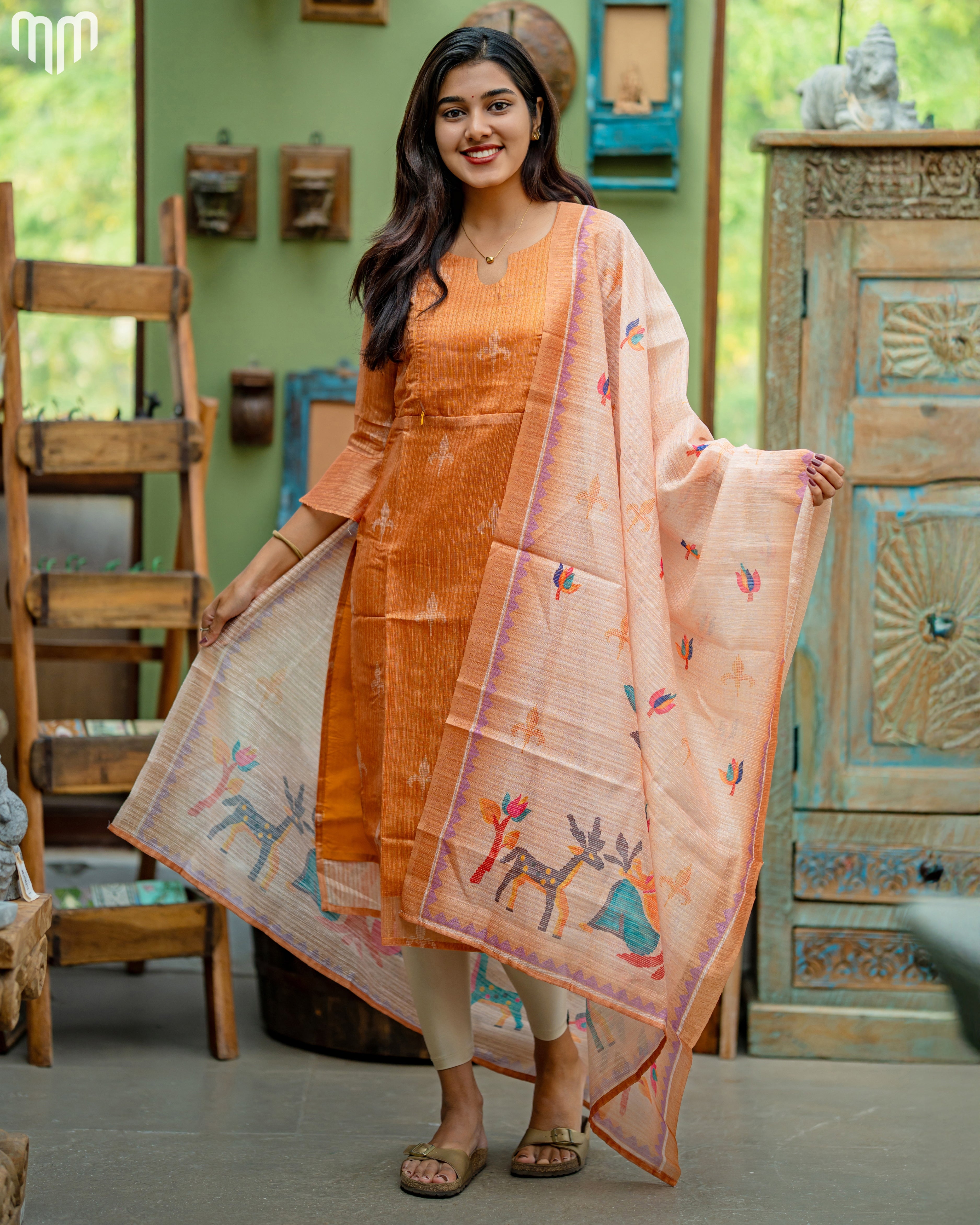 Vaagai_V1 Maternity Kurti Set
