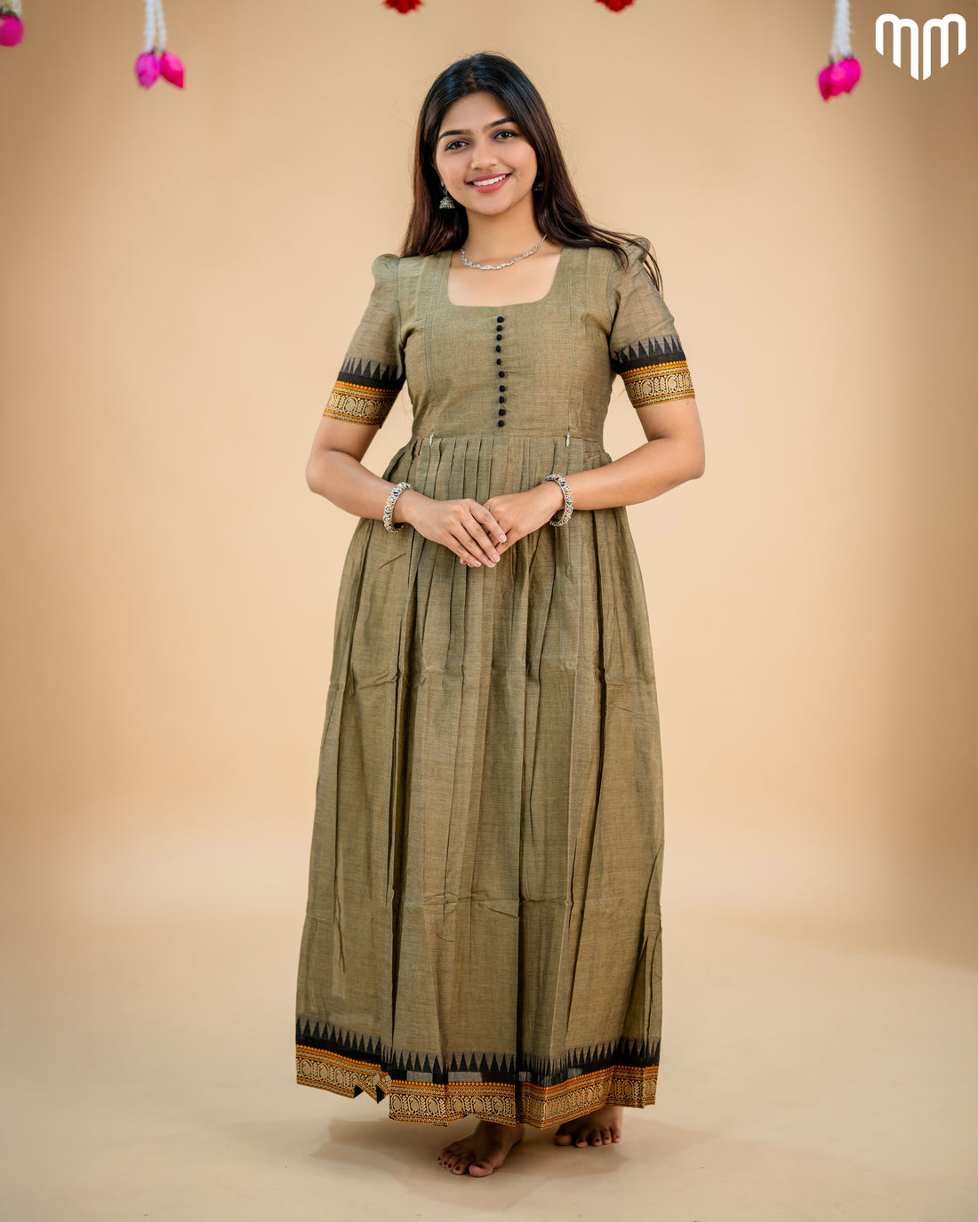 Yazhini Maternity Maxi