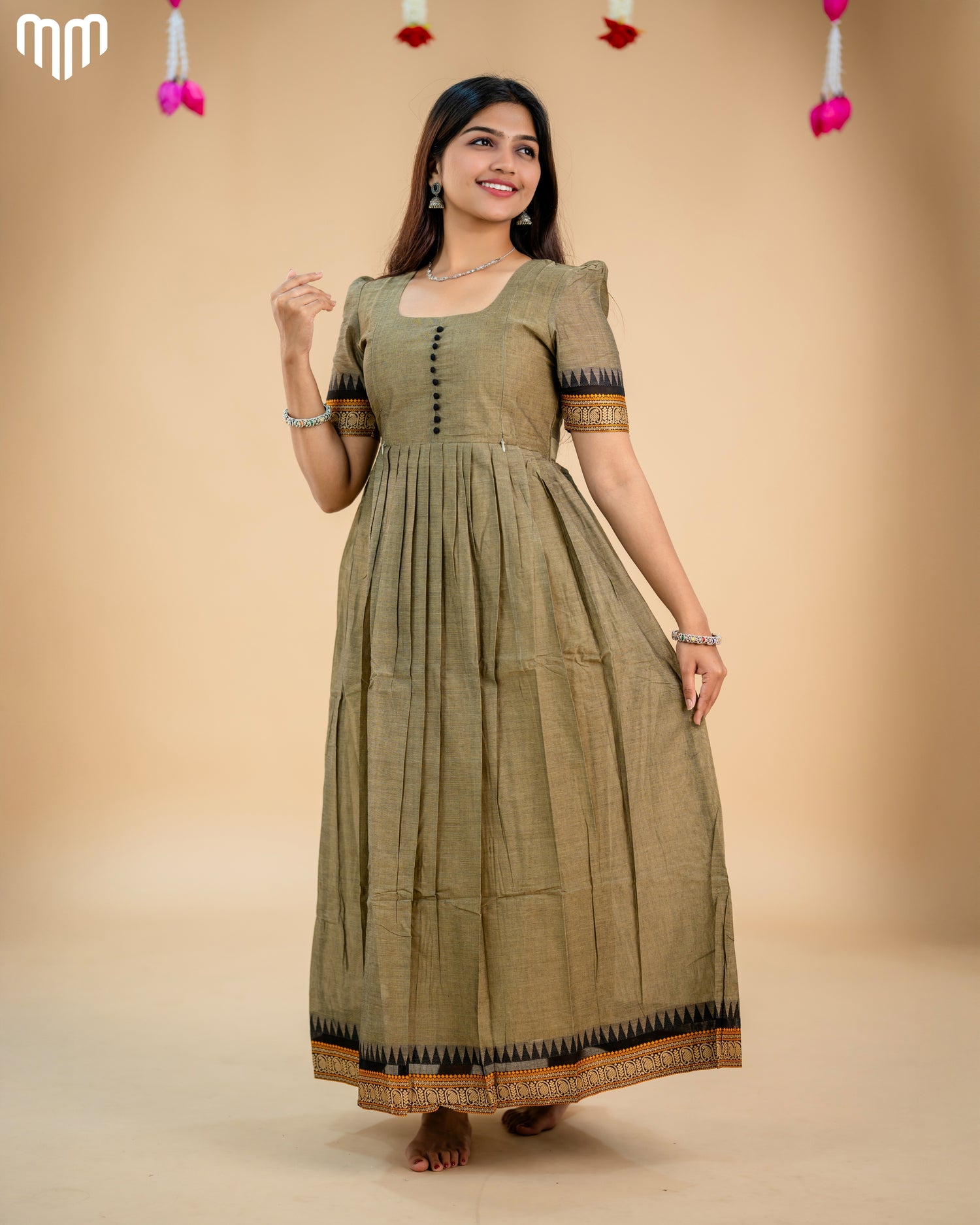 Yazhini Maternity Maxi