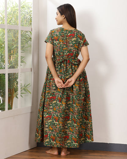 Pichwai_V3 Feeding Night Maxi