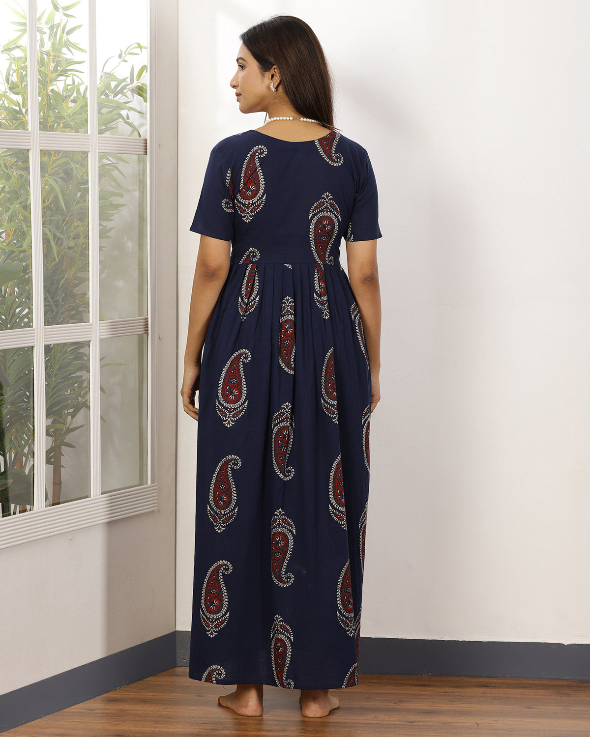 Glory_V1 Feeding Night Maxi