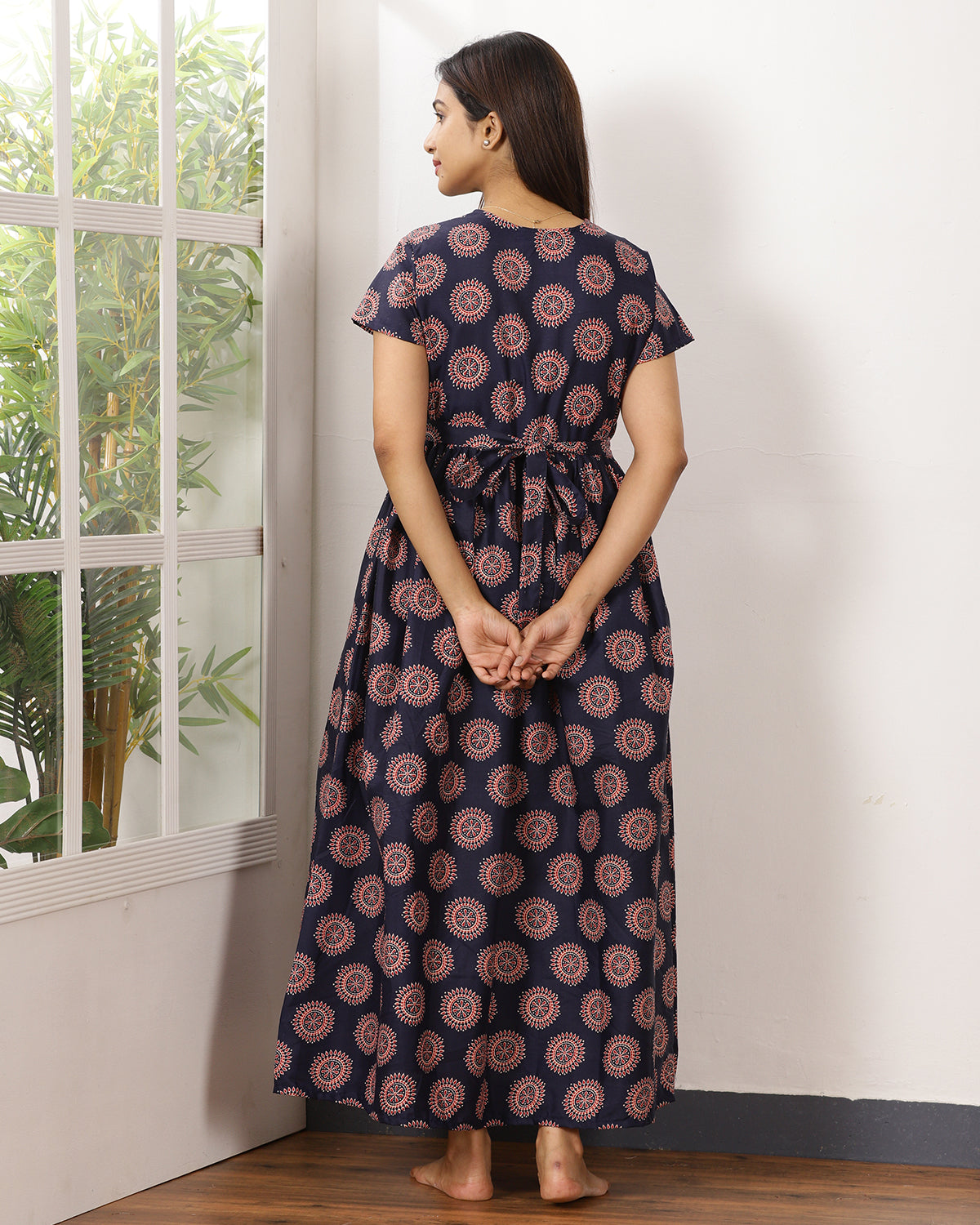 Chankra_V2 Feeding Night Maxi