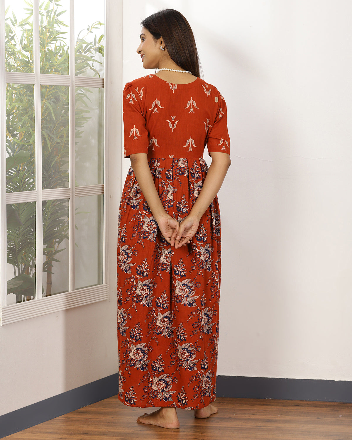 Heyday_V4 Feeding Night Maxi