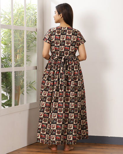 Mayil_V3 Feeding Night Maxi