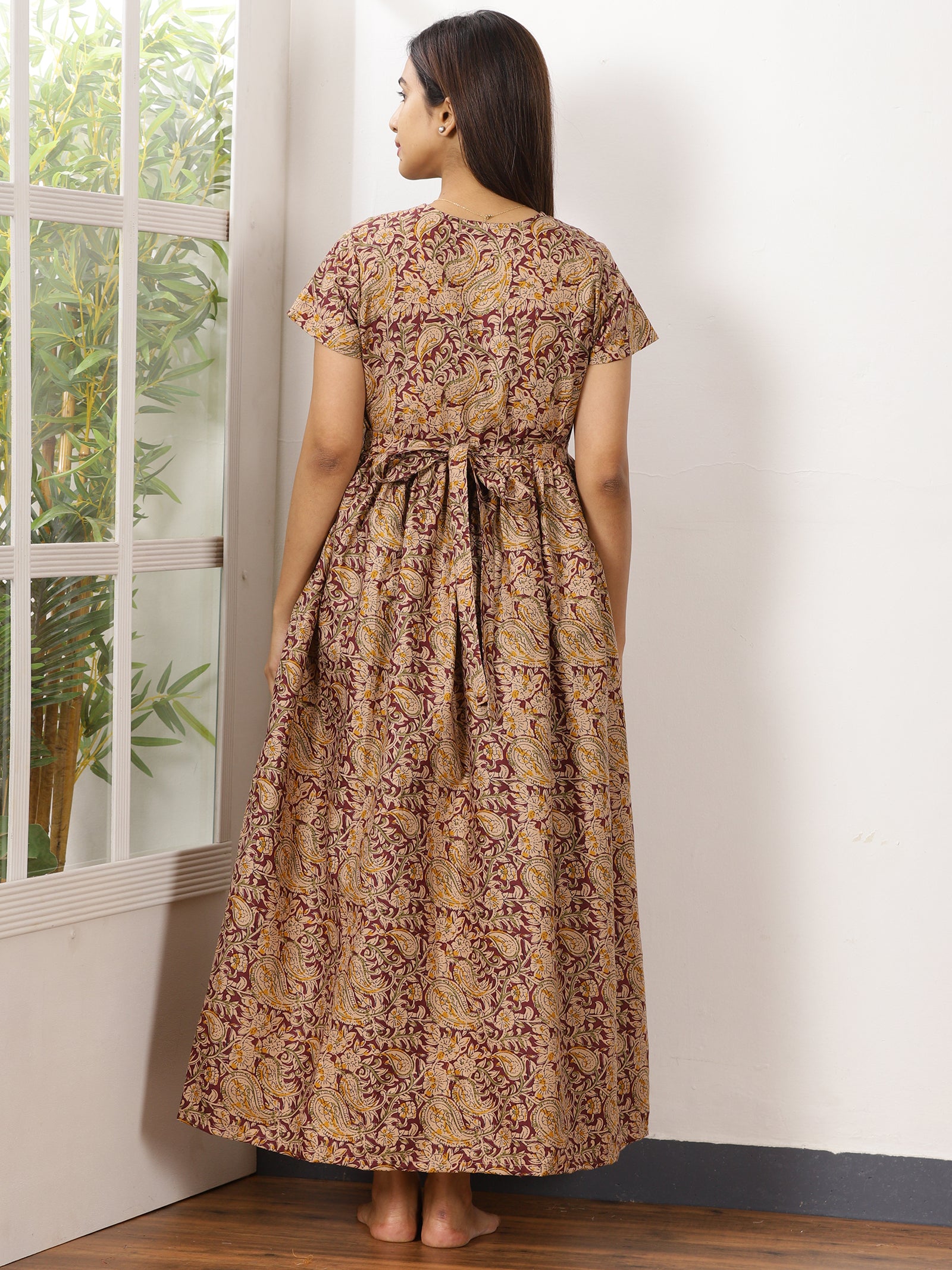 Rangoli_V1 Feeding Night Maxi