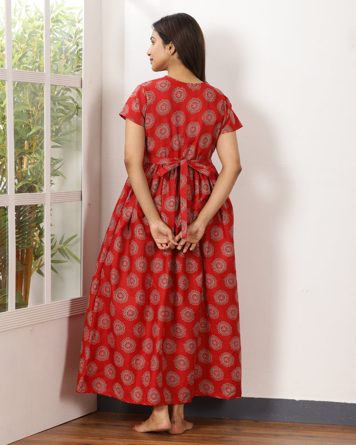 Chankra_V4 Feeding Night Maxi