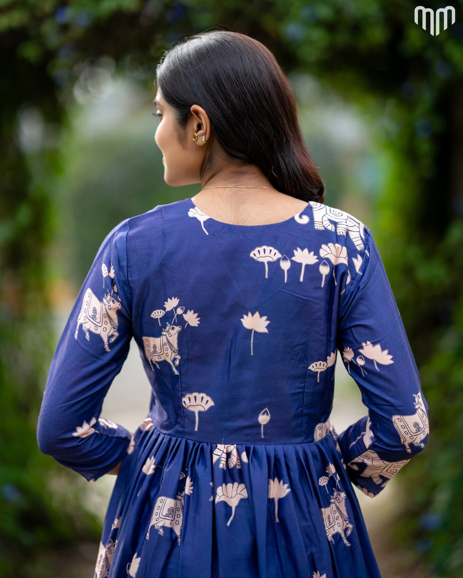 Amirtha_V2 Maternity Maxi