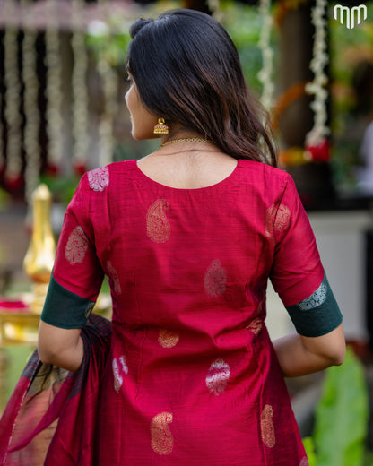 Kayal_V1 Premium Raw Silk Maternity Kurti Set with top cotton lining
