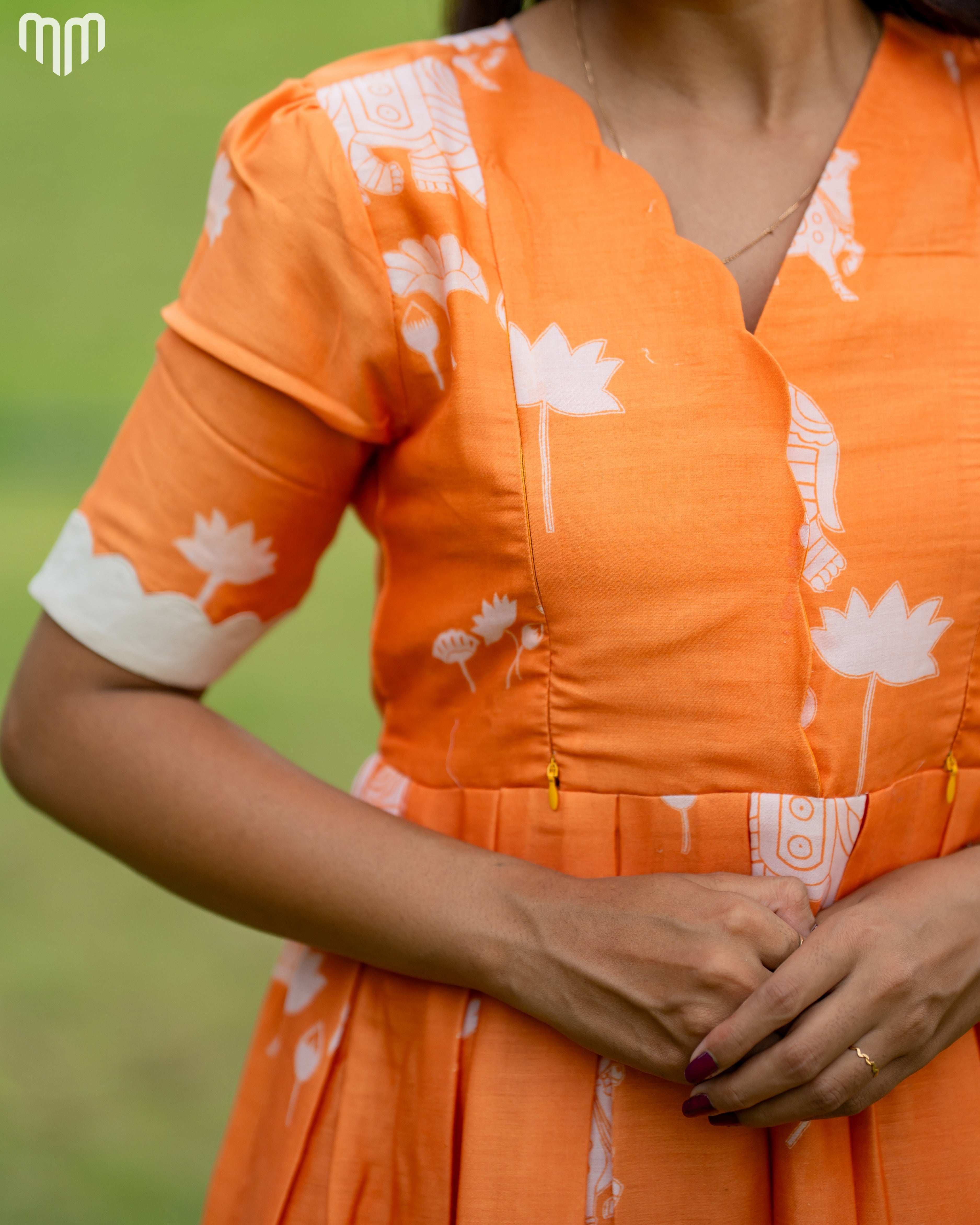 Amirtha_V4 Maternity Maxi