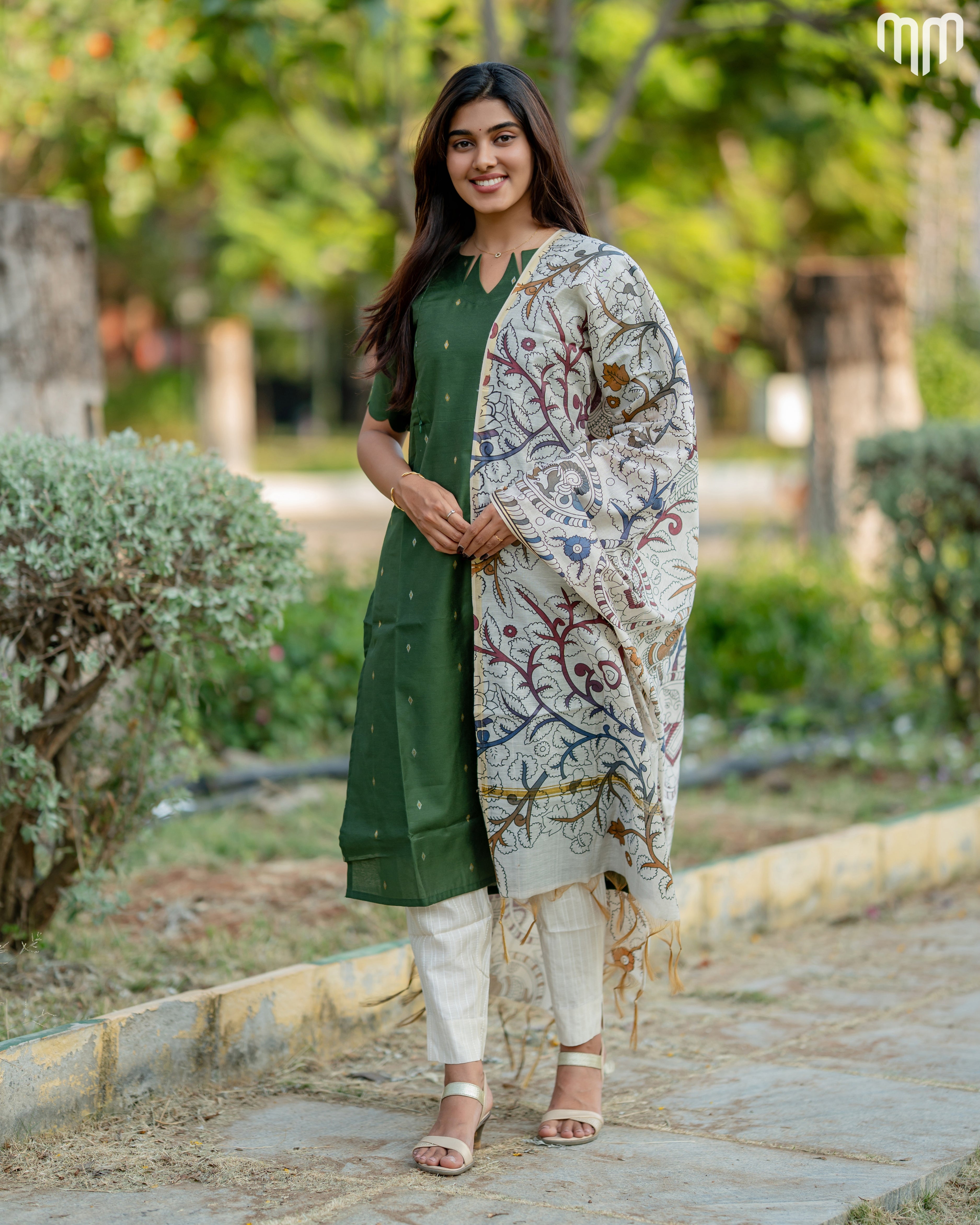 Sundari_V4 Maternity Kurti Set