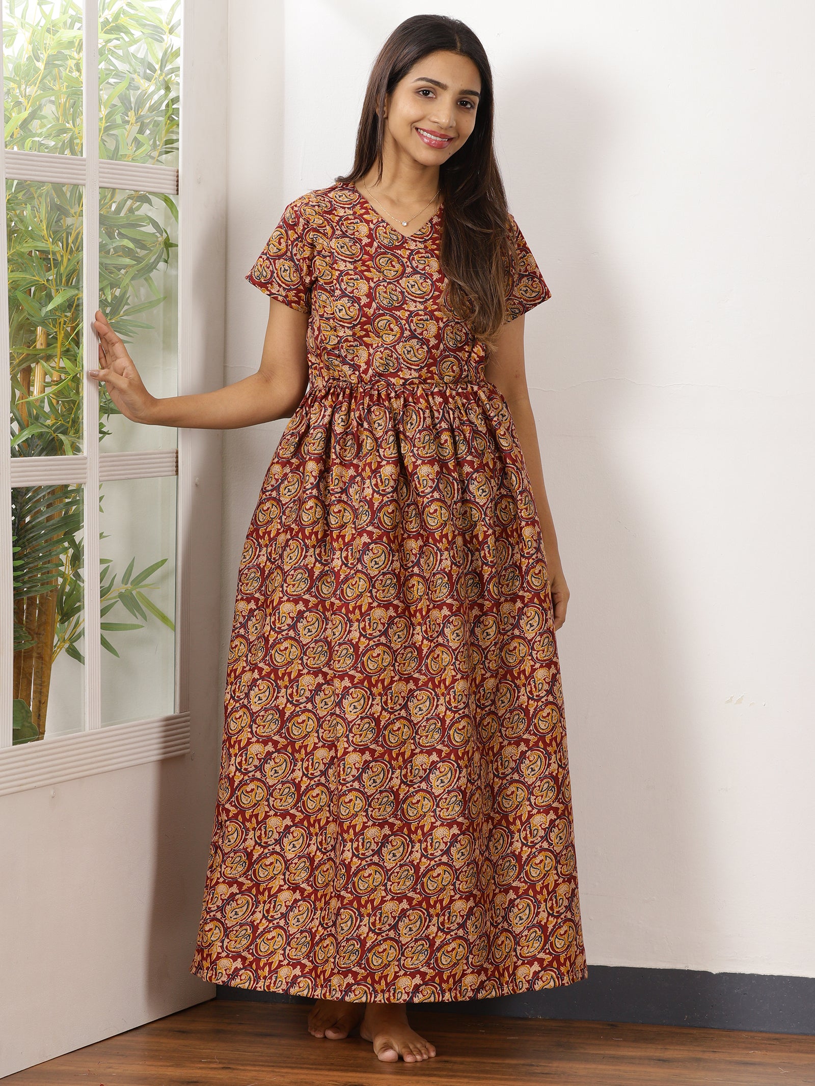 Mytra_V4 Feeding Night Maxi