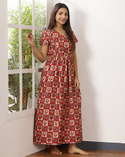 Mayil_V1 Feeding Night Maxi