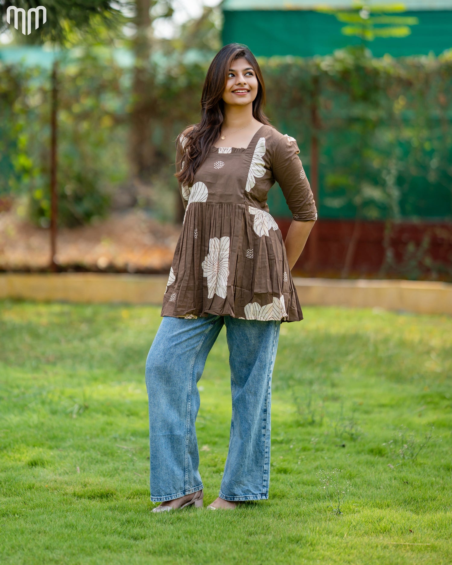 Coffee_ Juhi Feeding Crop Top