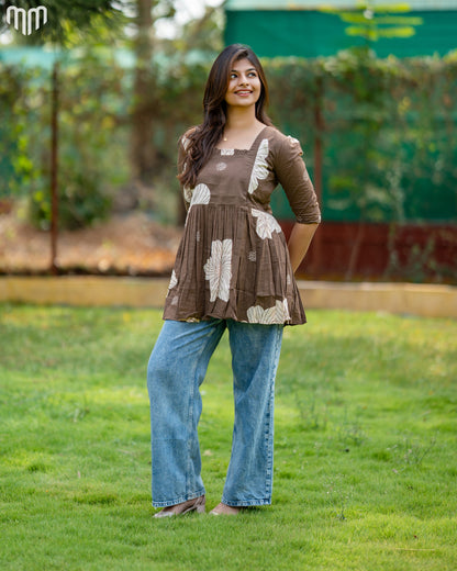 Coffee_ Juhi Feeding Crop Top