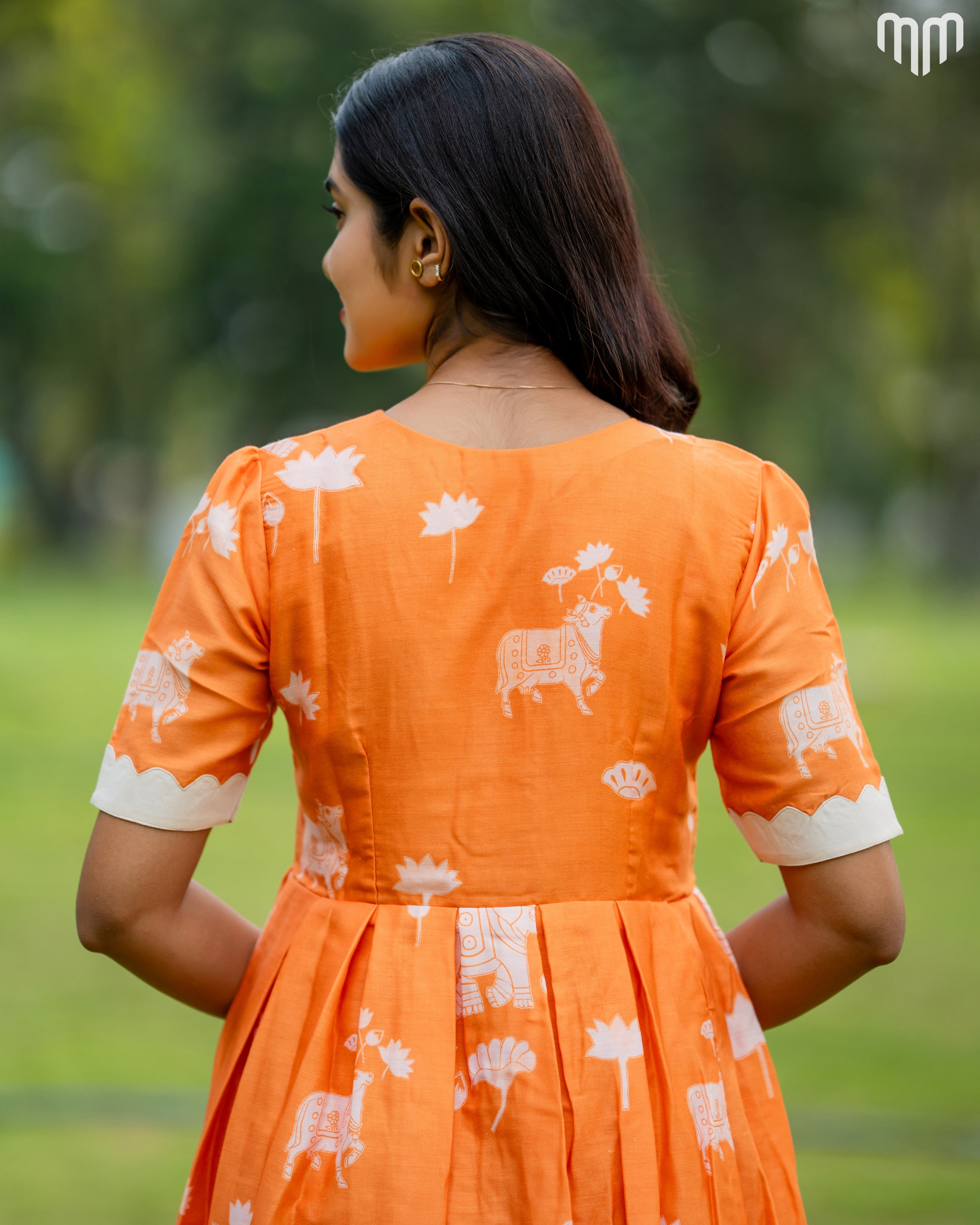 Amirtha_V4 Maternity Maxi