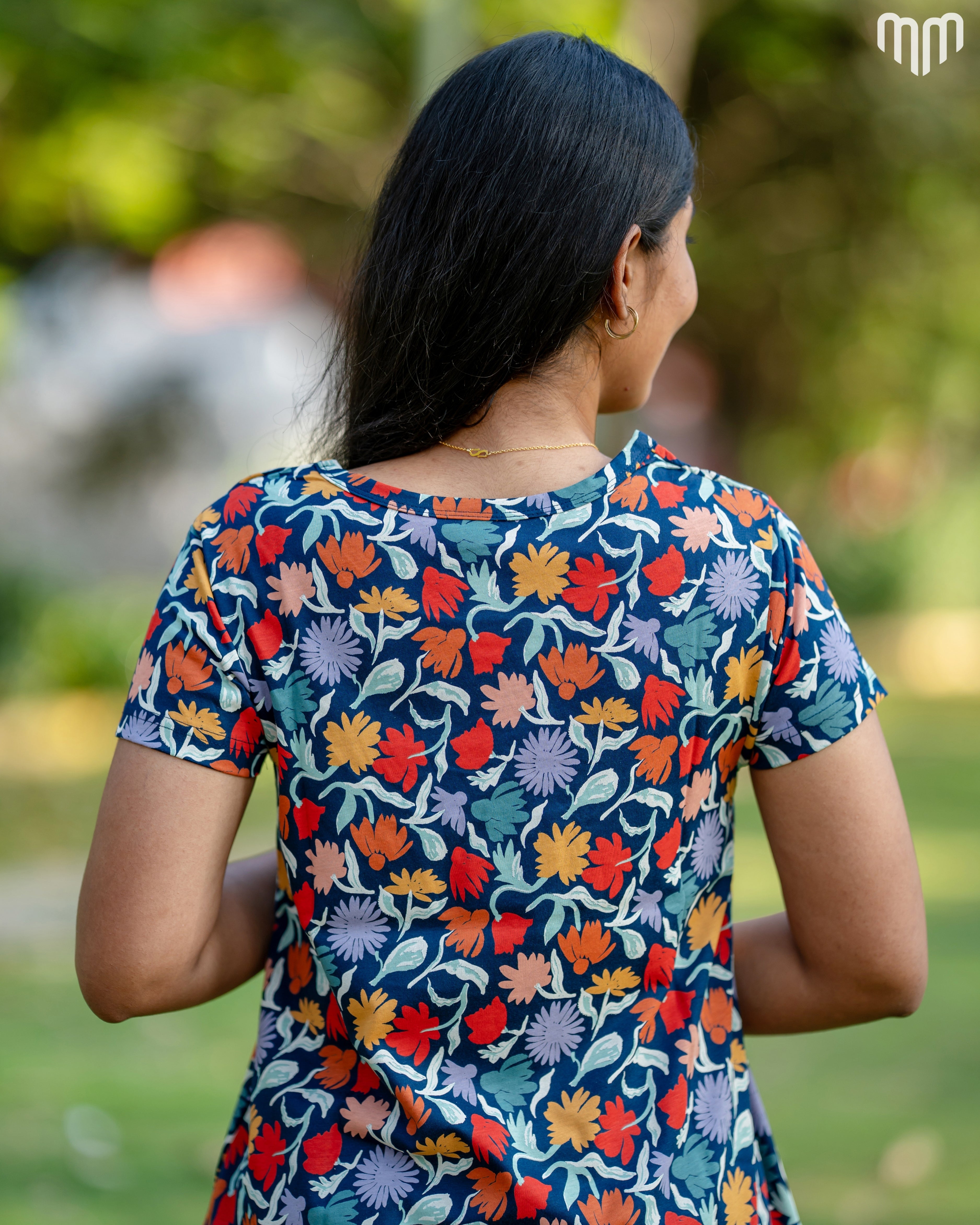 Ria Zipless Feeding T-shirt