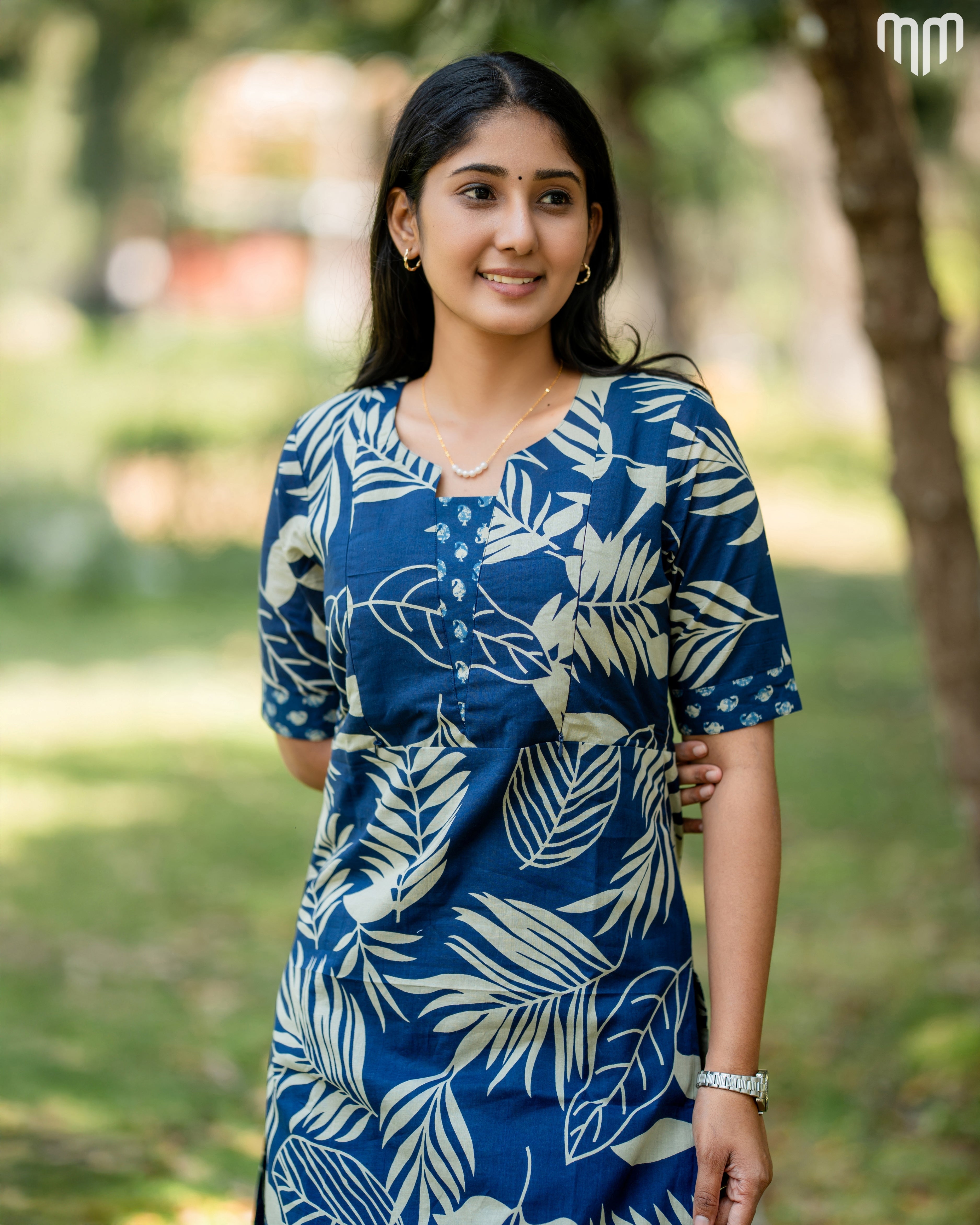 Sharmi_V1 Maternity Kurti Set