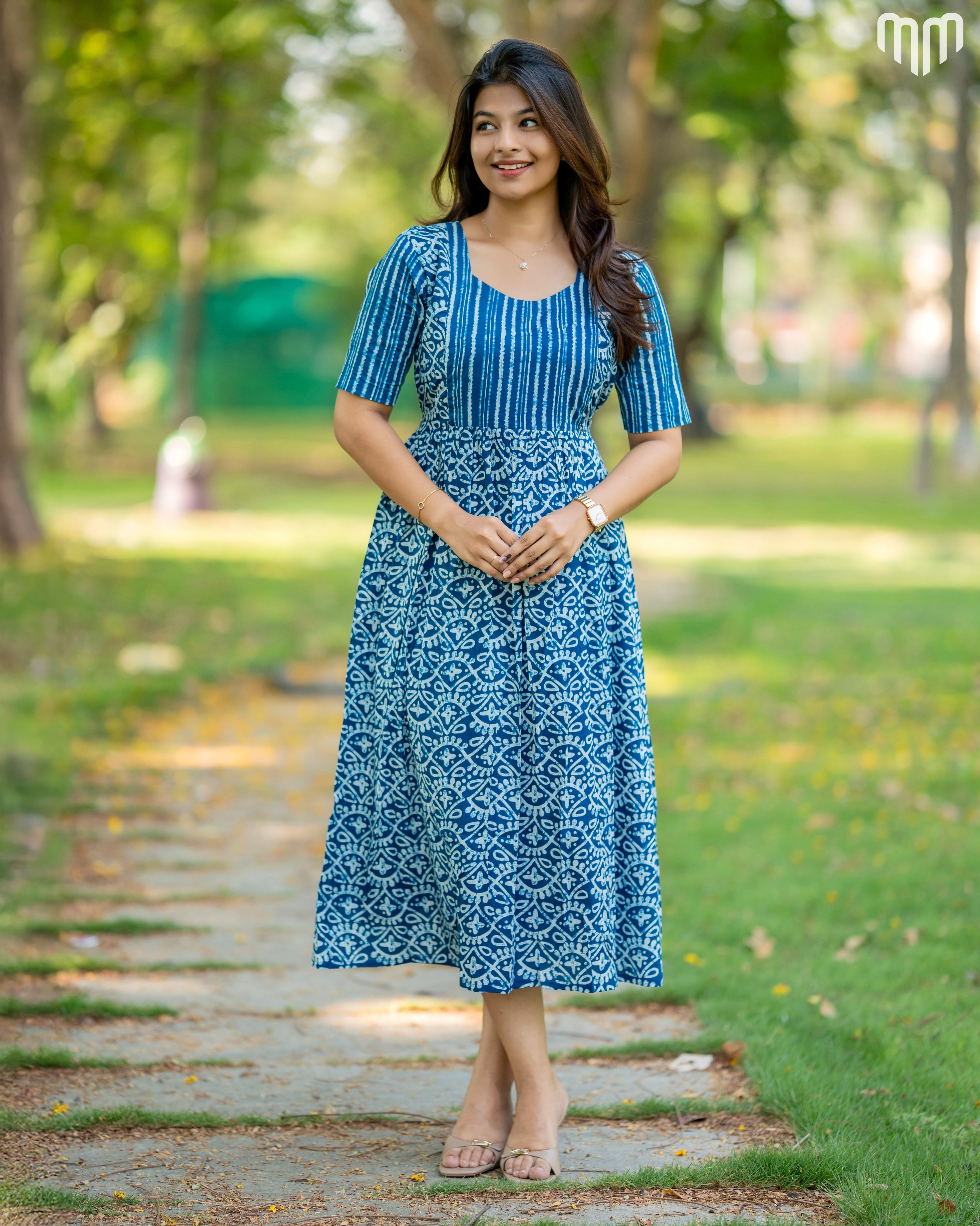 Ragavi_V2 Maternity Maxi
