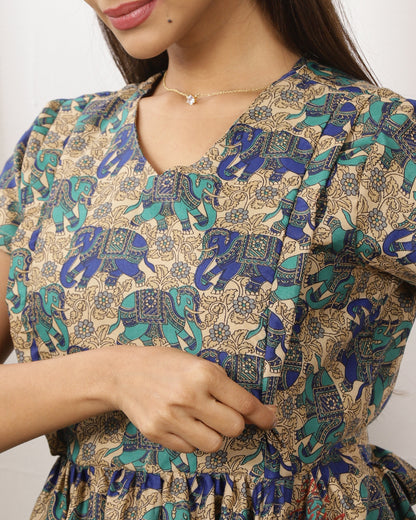 Gaja_V2 Feeding Night Maxi