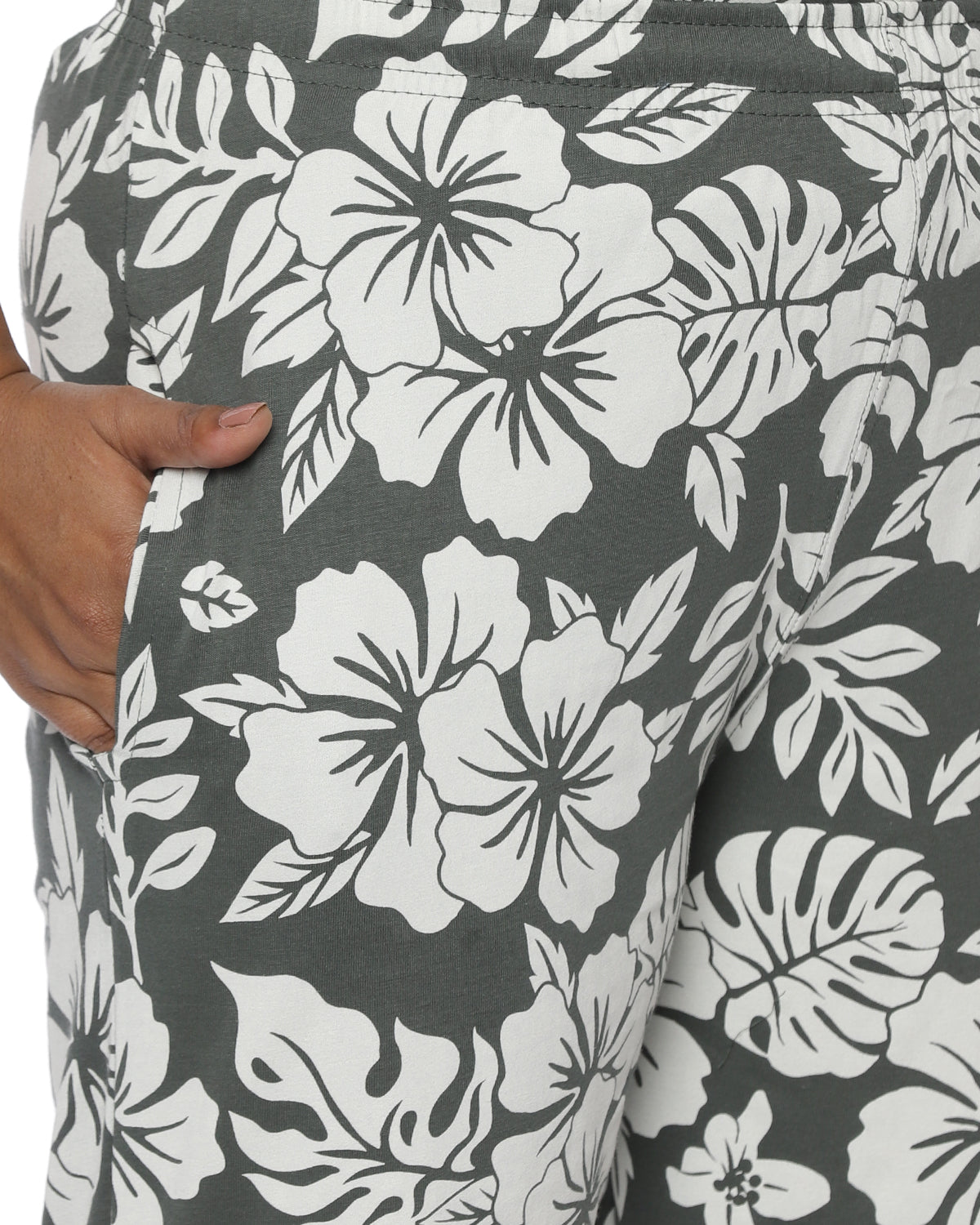 Champa  Zipless Feeding Pant Set