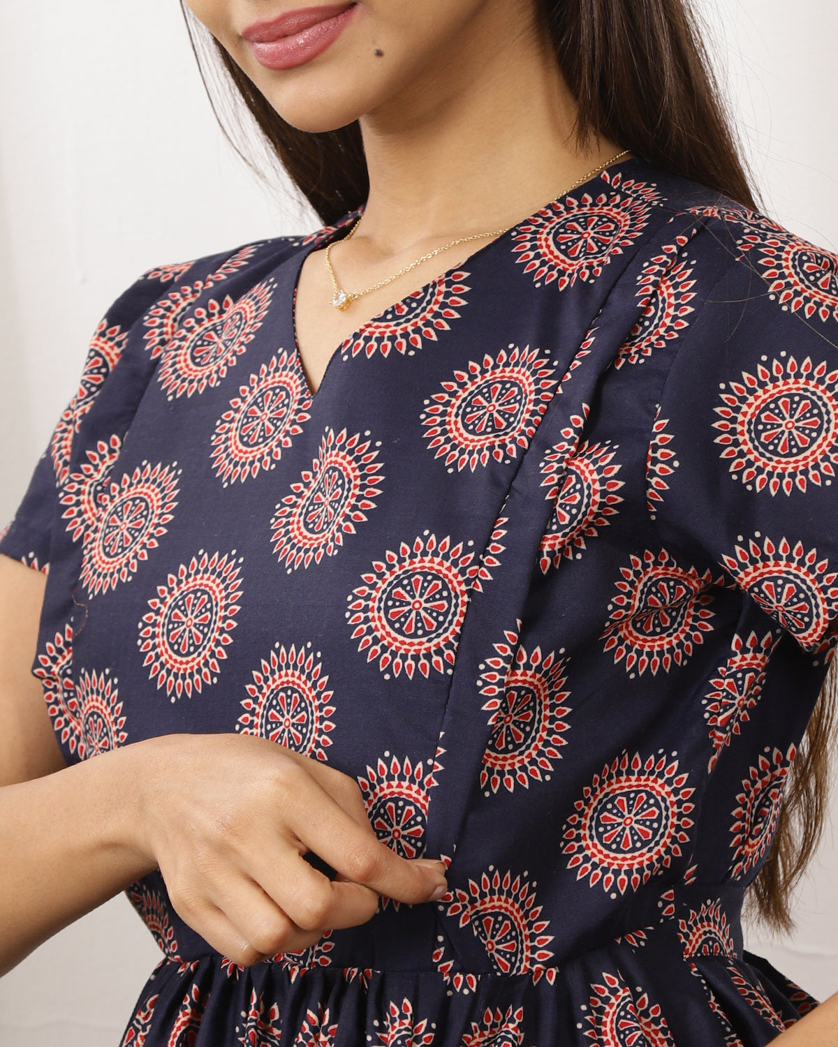 Chankra_V2 Feeding Night Maxi