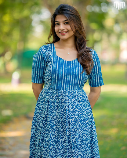 Ragavi_V2 Maternity Maxi
