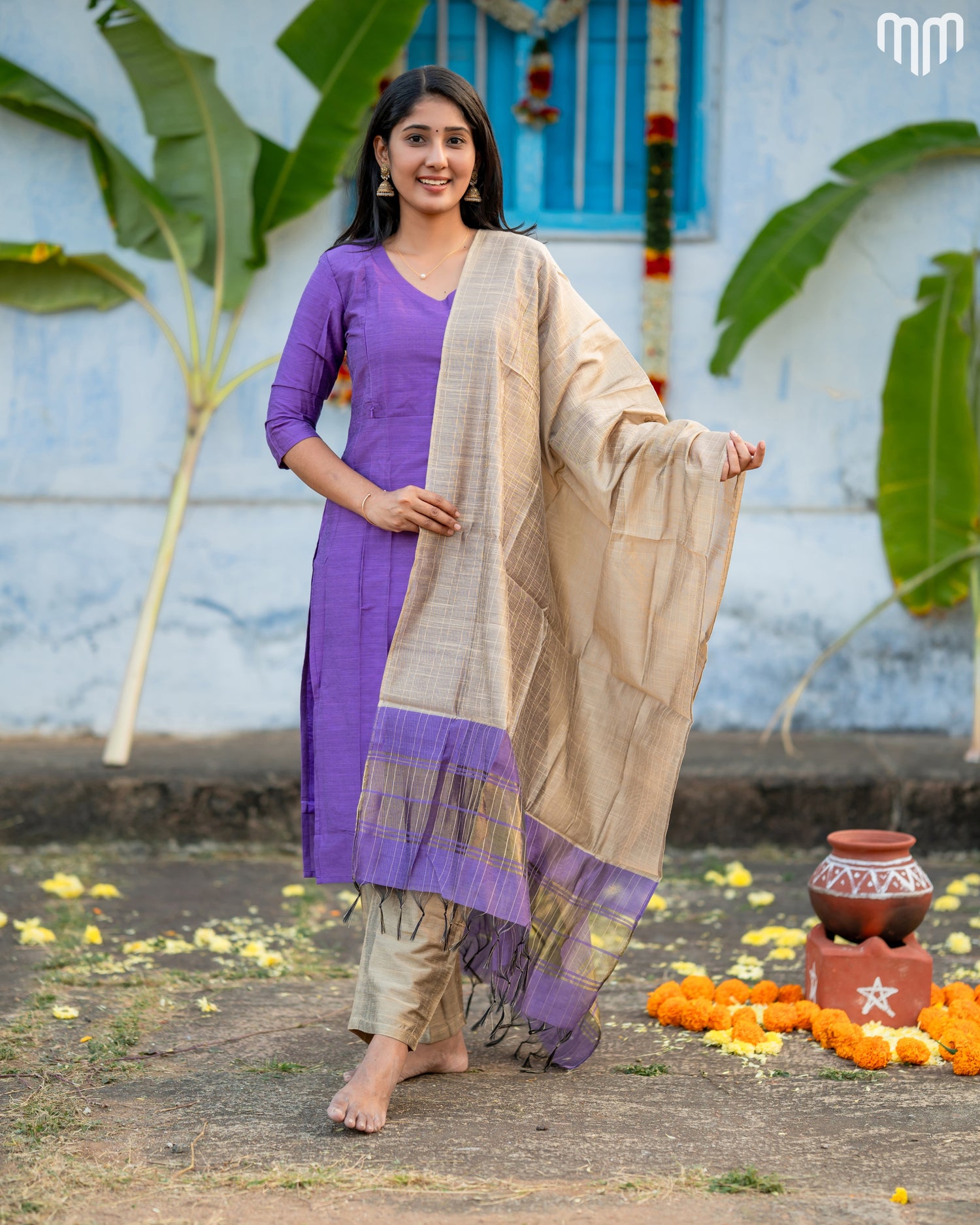 Thenmozhi_V2 Maternity Kurti Set