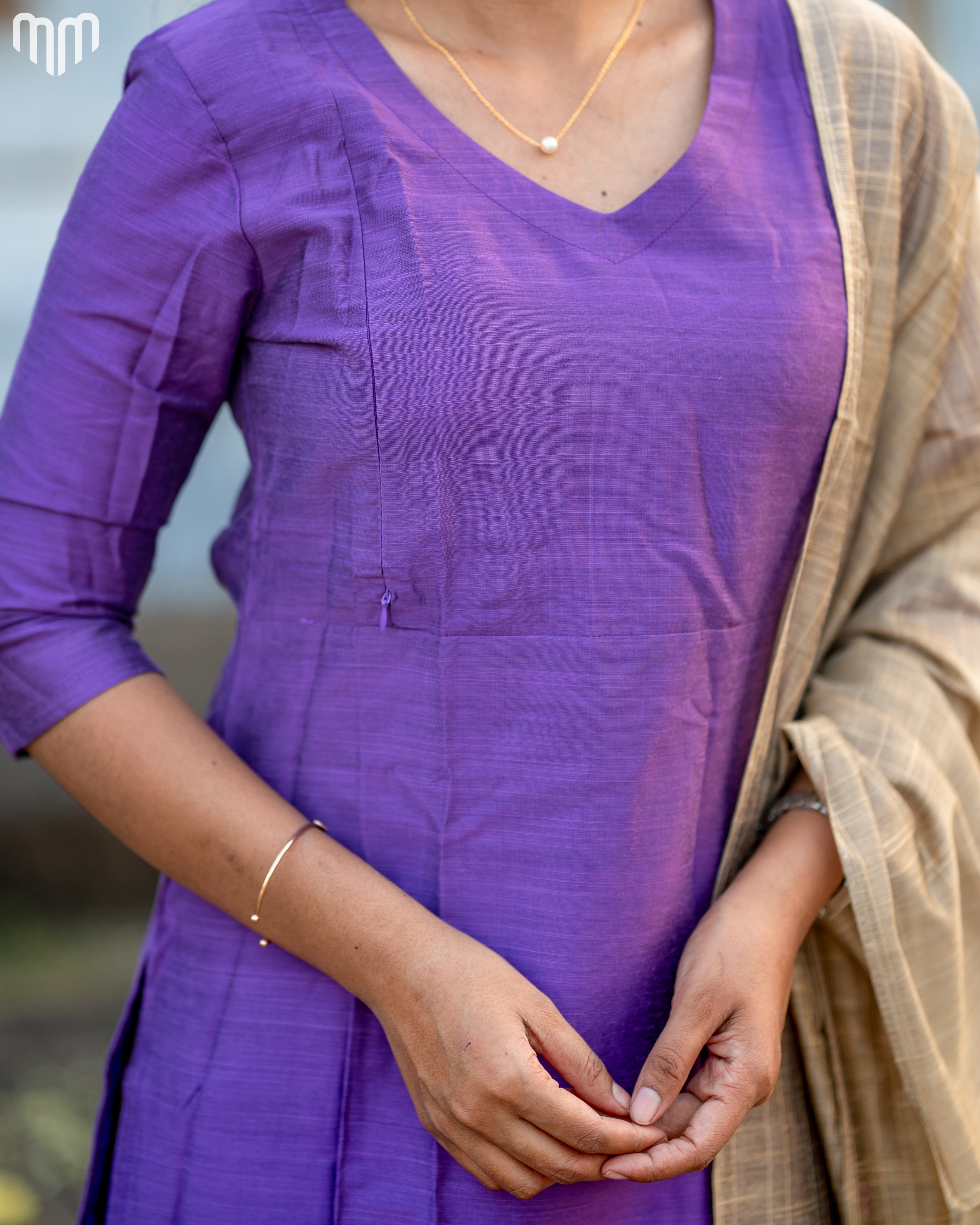 Thenmozhi_V2 Maternity Kurti Set