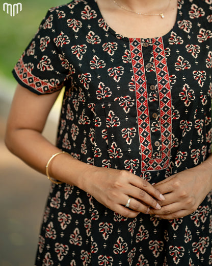 Kavin Cotton Essential Button-Up Nighty