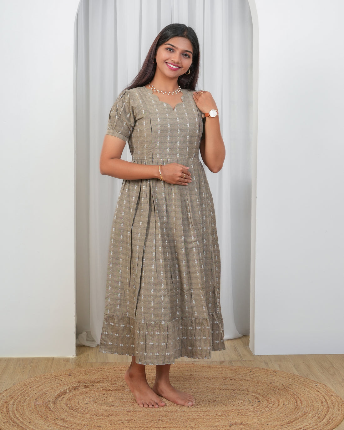 Paavai Maternity Maxi
