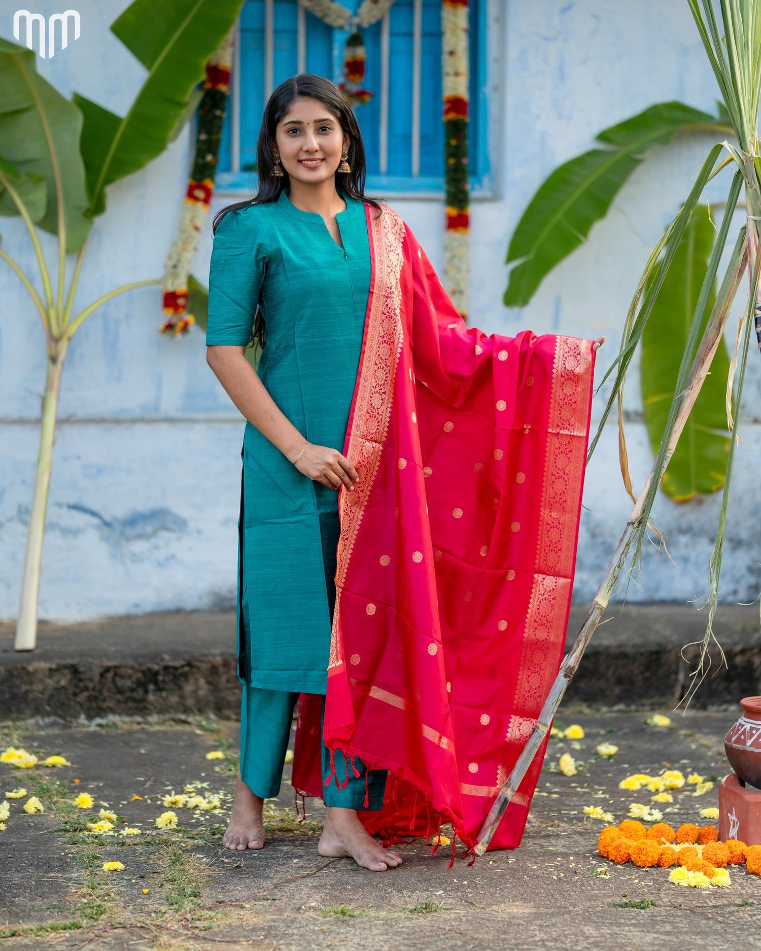 Perarasi_V2 Maternity Kurti Set