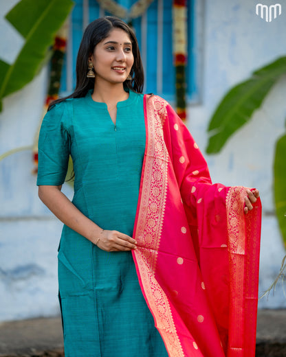 Perarasi_V2 Maternity Kurti Set