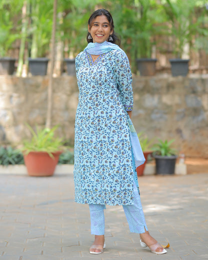 Niraiya Maternity Kurti Set