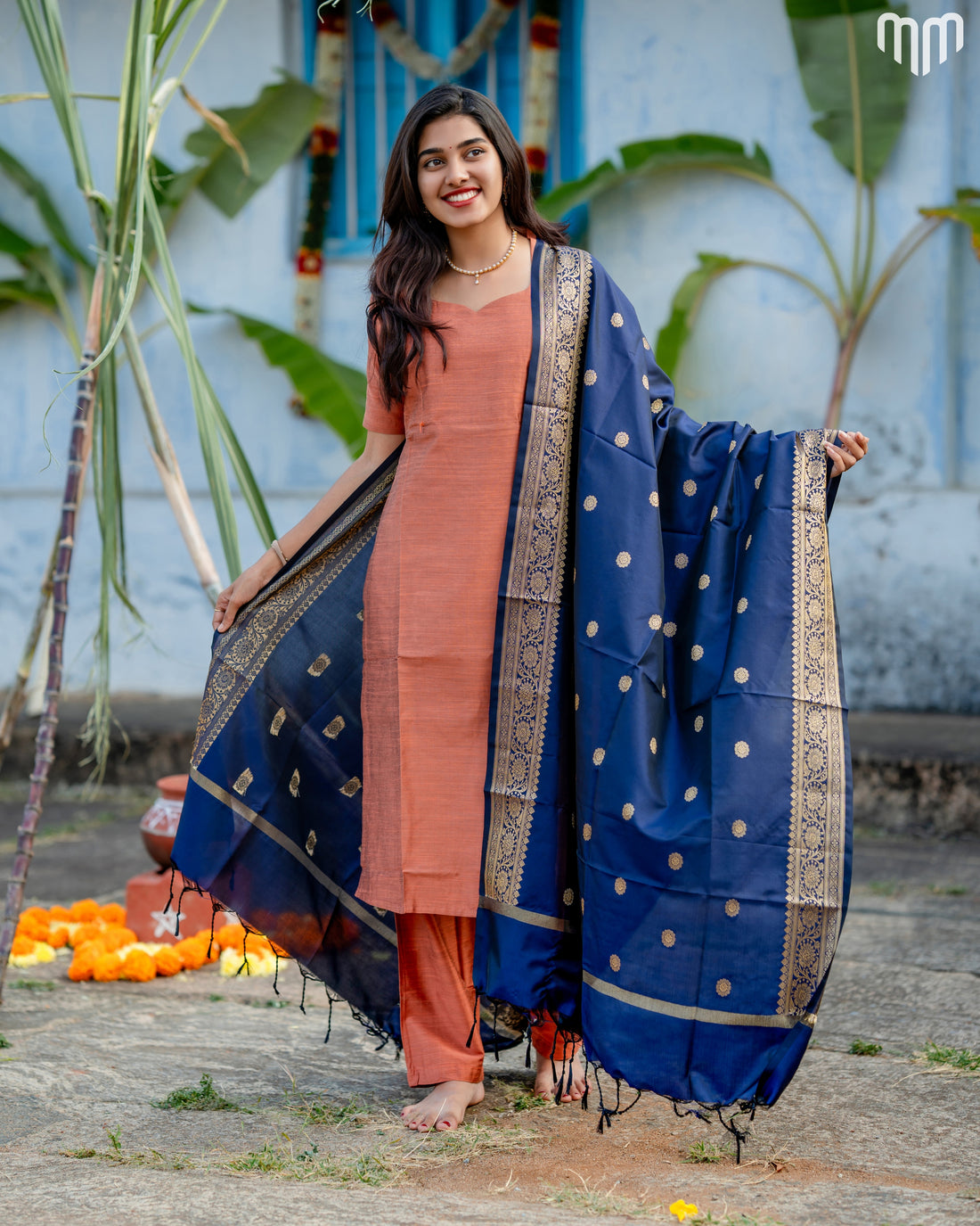 Perarasi_V3 Maternity Kurti Set