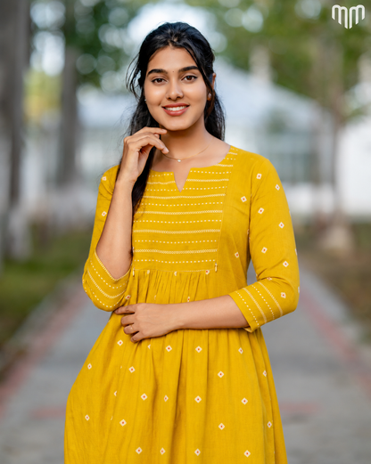 Mustard Pretty Maternity co-ord set