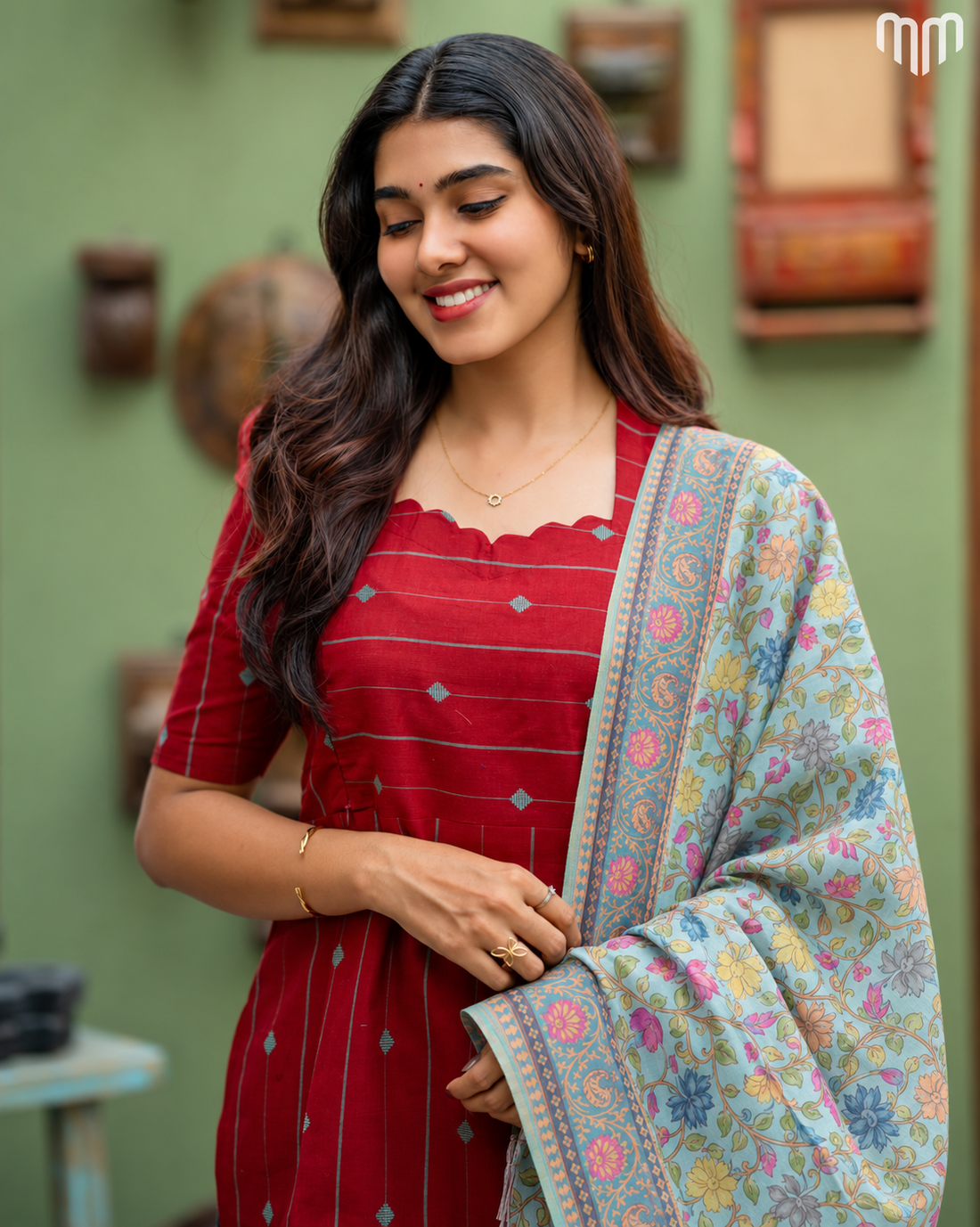 Chandhini_V1 Maternity Kurti with Floral Dupatta